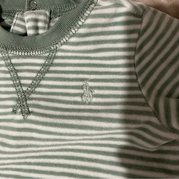 3 month Ralph Lauren onesie - Picture 2 of 5